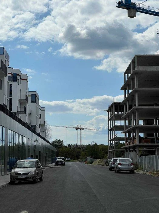 Продаж 2 кім. квартири вул. Пилипа Орлика
