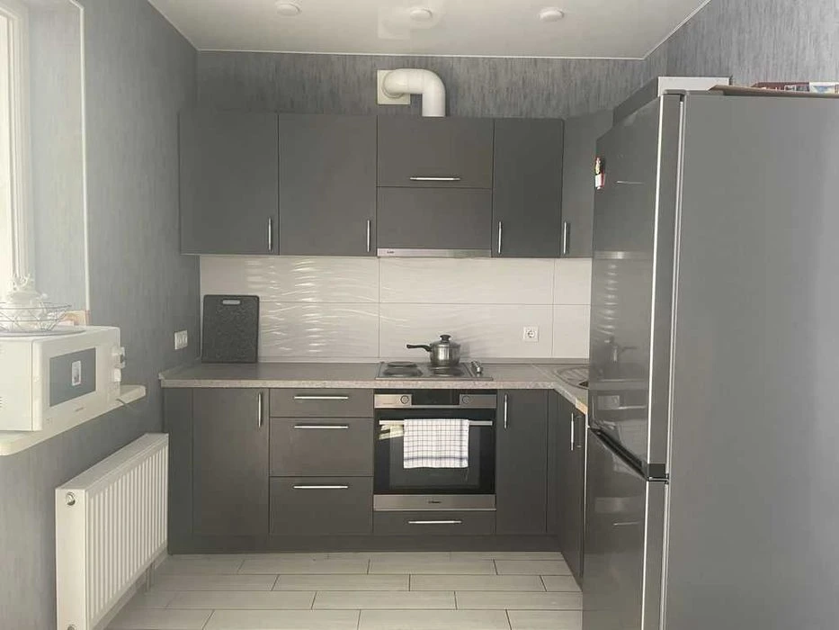 Продам 1 к. квартиру ЖК Салтовский Драгоманова 602 м/н Салто