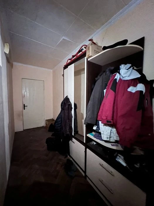 Продається 4 кімнатна квартира по вул. Тисменецька