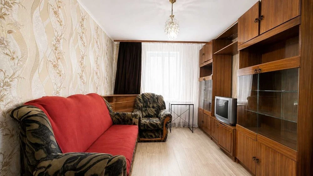 Продаж 2-поверхового цегляного будинку. Центр Полтави. Ремон