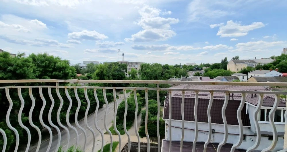 Продаю 3 квартиру новострой Центр