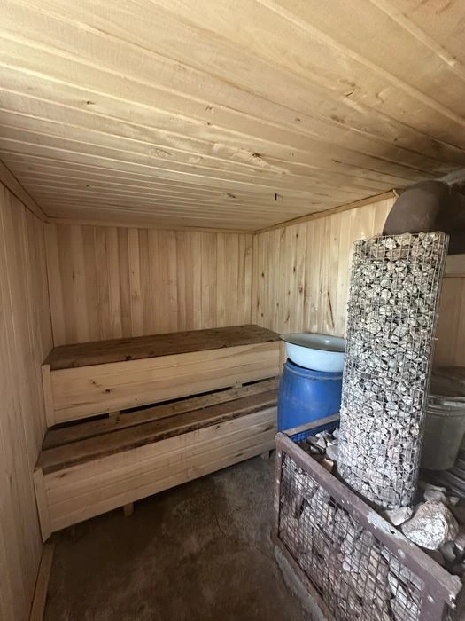 На продажі частина будинку на Кущівці