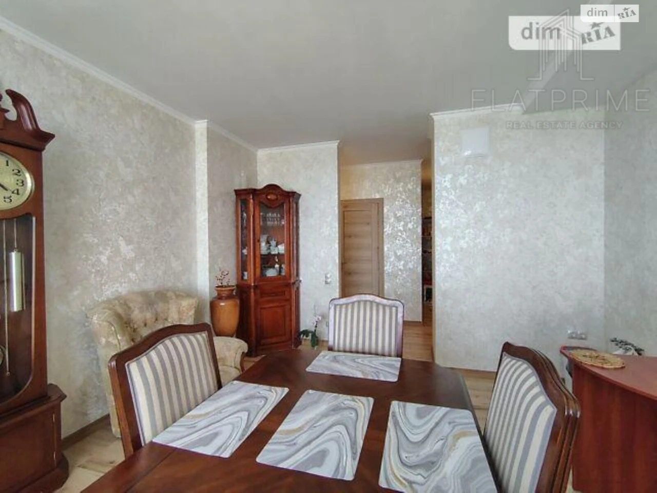 Продаж Квартира Лівобережний Масив