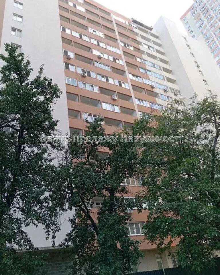 Продаж 1-кімн. квартири, 27 м², 14/16 поверх, Київ. Відмінне