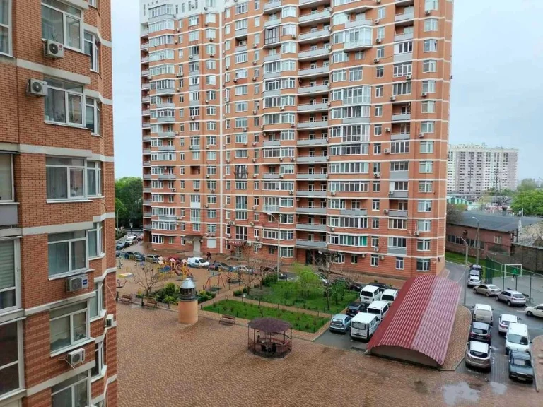 ЖК "Романовский" ул. Проценка, 2 окремі кімнати,   12 поверх