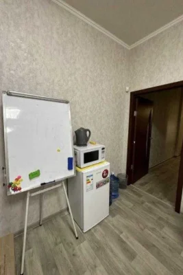 Продам 2 комнатную квартиру на Холодной горе в кирпичном дом