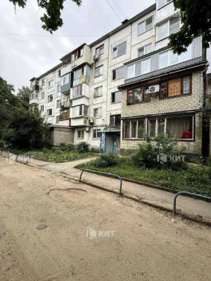 2к. 45м2 Павлово Поле, м. 23 Августа, 23 Августа ул. 51А, 13