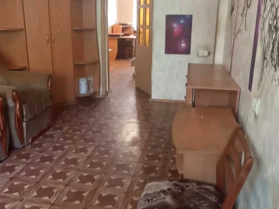 Apartment. Kharkiv, Profspilkovy Blvd.