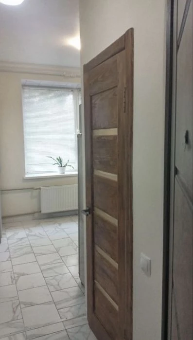 Продам  1 квартиру (студія) в Холодногорском районе