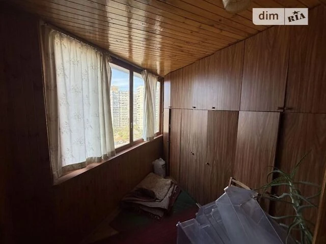 Sale of 3-room apartment 90.1 sq. m. on Larisa Rudenko St. 21A • I