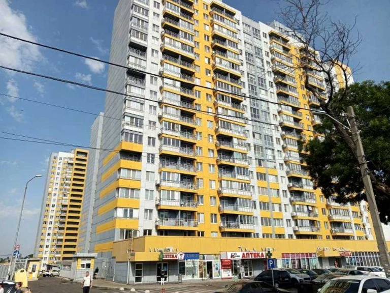 Квартира. Одесса, Михайловская ул., (Дом 1)