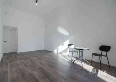 Продаж 3к квартири в Києві, Шевченківський р-н, Богдана Хмел