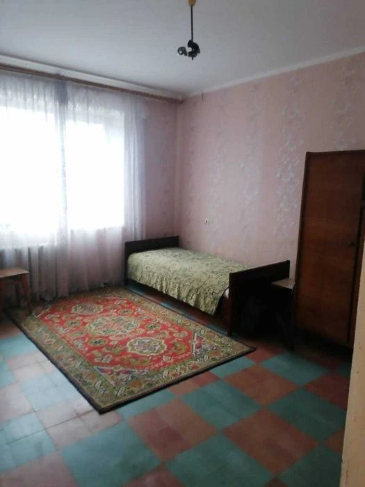 Продаж 2к квартири Перемога-6 (Бульвар Слави) пр.Героїв Побе