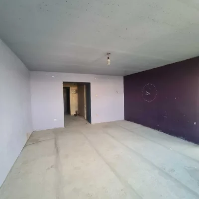 Продаж 2-кімнатної квартири 73 м², Дарницький бул., 8