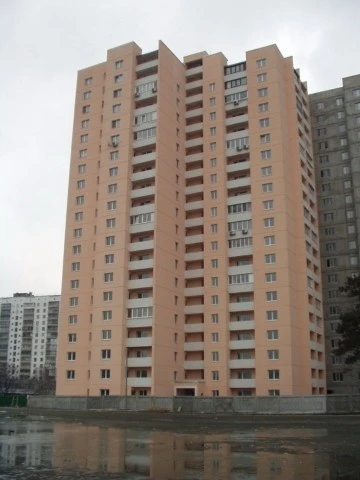 Продаж 2-кімнатної квартири 73 м², Дарницький бул., 8