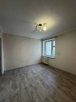 Продам 2-квартиру на Таирова, Левитана.