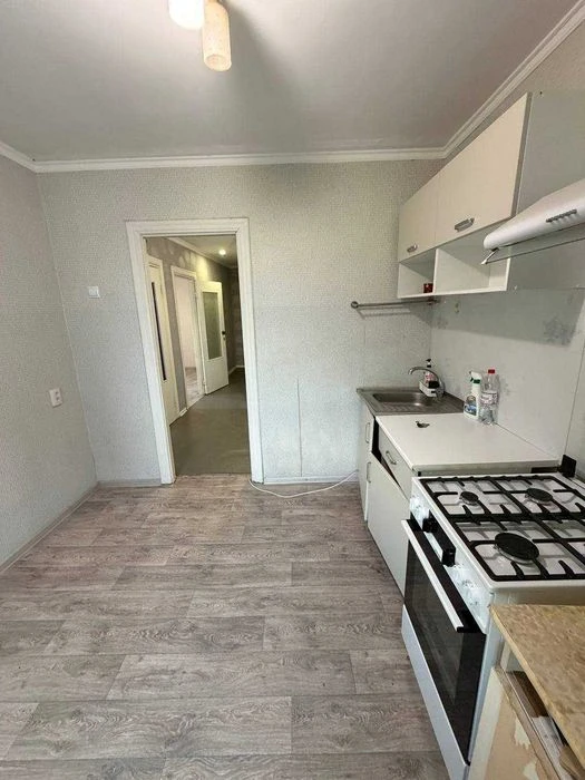 Продам 2-квартиру на Таирова, Левитана.