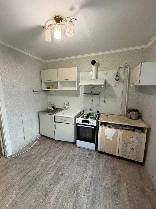Продам 2-квартиру на Таирова, Левитана.