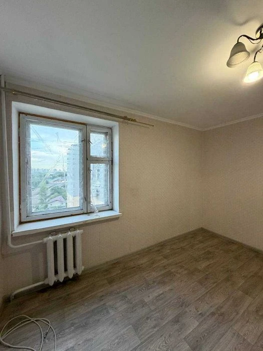 Продам 2-квартиру на Таирова, Левитана.