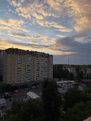Продам 2-квартиру на Таирова, Левитана.