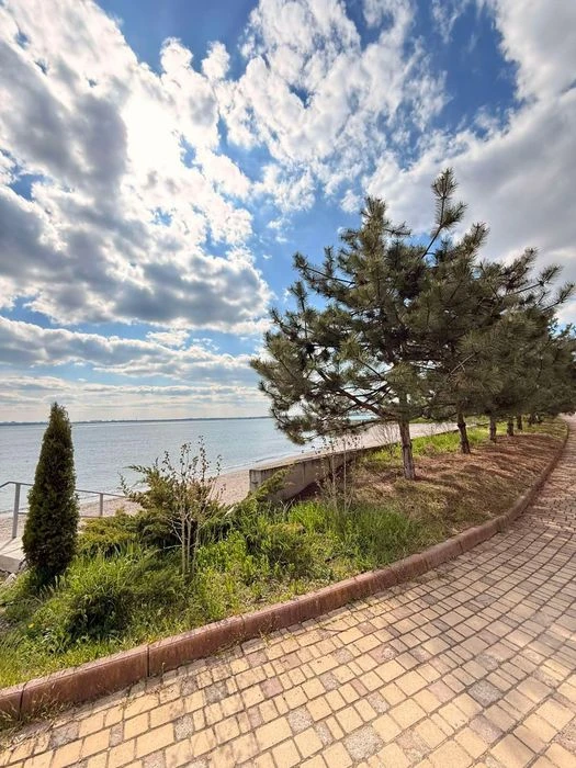 Будинок біля моря 450м² в закритому комплексі |  Море та ліс