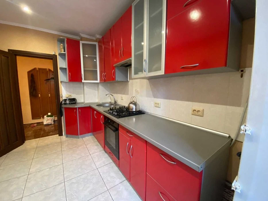 Продам 2к квартиру з ремонтом вул. Євгена Чикаленка (Вільямс
