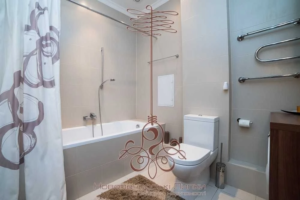 Sale of 1 apartment in residential complex Novopecherski Lipki 55m2 Dragomirov