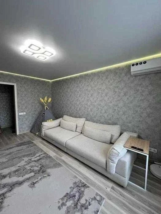 I will sell an apartment with Euro renovation, Boulevard Slavy Pobeda-5 NK