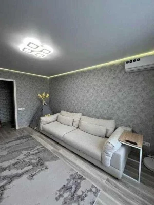 I will sell an apartment with Euro renovation, Boulevard Slavy Pobeda-5 NK