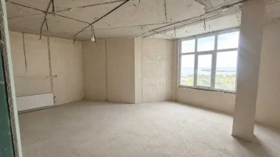 Продаж 3-кімнатної квартири в новобудові — вул. Смілянська,