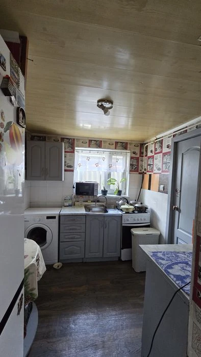 Продаж частини будинку в окремому дворі район Бобринецький ш