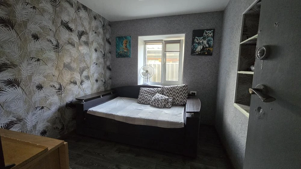 Продаж частини будинку в окремому дворі район Бобринецький ш