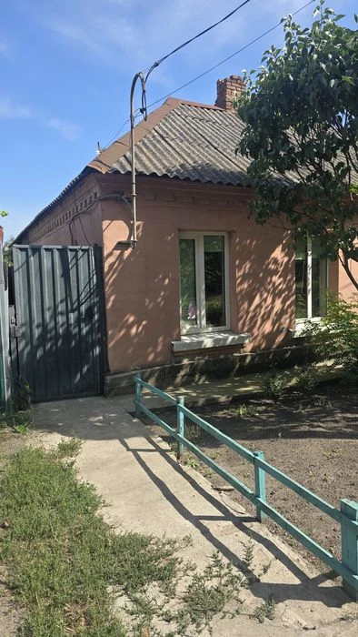 Продаж частини будинку в окремому дворі район Бобринецький ш