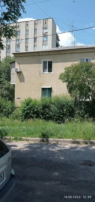 Продам 2-х ком.квартиру