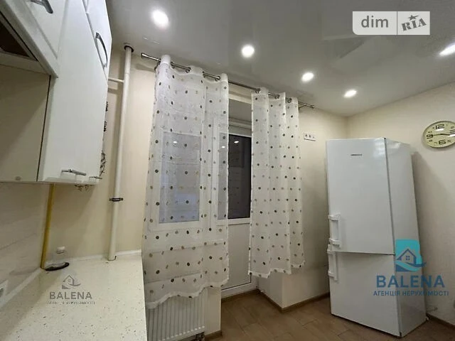 Довготривала оренда 2к квартири на вул. Академіка Лебедєва 1
