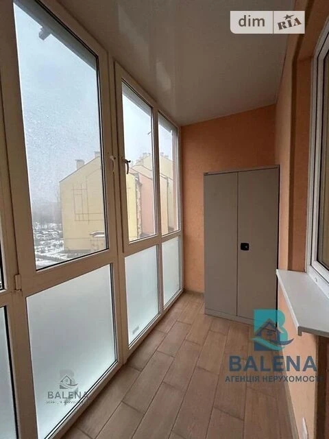 Довготривала оренда 2к квартири на вул. Академіка Лебедєва 1