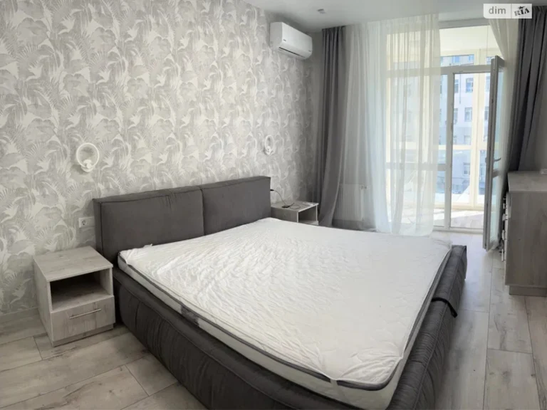 Довгострокова Оренда Квартира Солом'янка