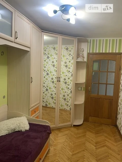 Довготривала оренда 3к квартири на вул. Пантелеймона Куліша
