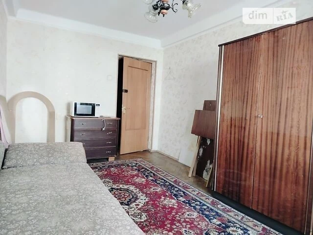 Довготривала оренда 3к квартири на вул. Велика Васильківська