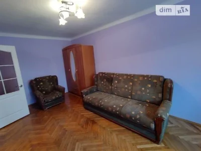 Довготривала оренда 1к квартири на просп. Леоніда Каденюка •