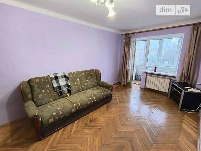 Довготривала оренда 1к квартири на просп. Леоніда Каденюка •