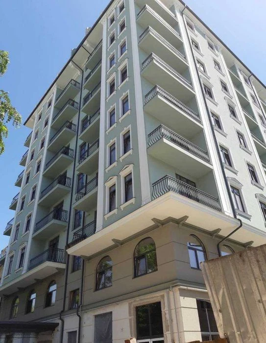 1 bedroom apartment Starobazarny Square