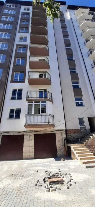 ГОТОВА 1 кім квартира вул. Пасічна 2-й жилий поверх,  33 300