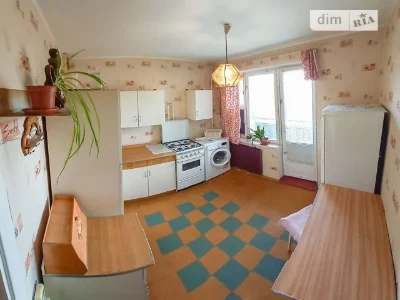Довготривала оренда 1к квартири на просп. Леся Курбаса 11/19