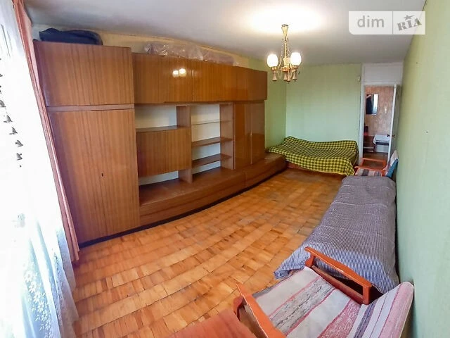 Довготривала оренда 1к квартири на просп. Леся Курбаса 11/19