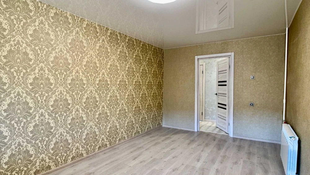 Продам полнометражную 3-ком кв - 70 м² с новым капитальным р