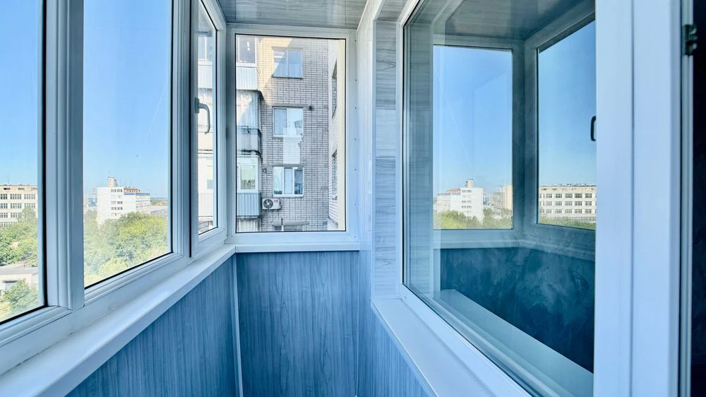 Продам полнометражную 3-ком кв - 70 м² с новым капитальным р