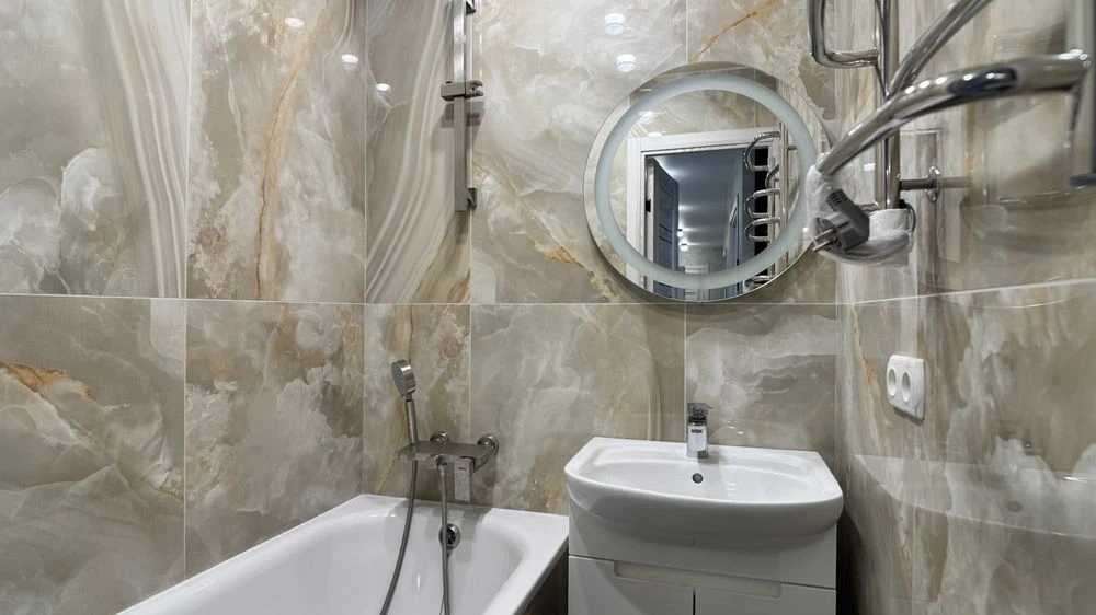 Продам полнометражную 3-ком кв - 70 м² с новым капитальным р