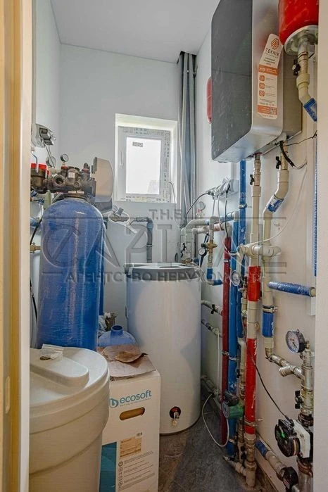 Продаж АВТОНОМНОГО будинку з басейном, Дизайнерський ремонт,