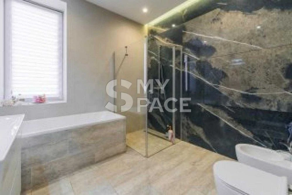 Центр Печерськ, Будинок 450 м2 з ремонтом, Міхновського, Зві